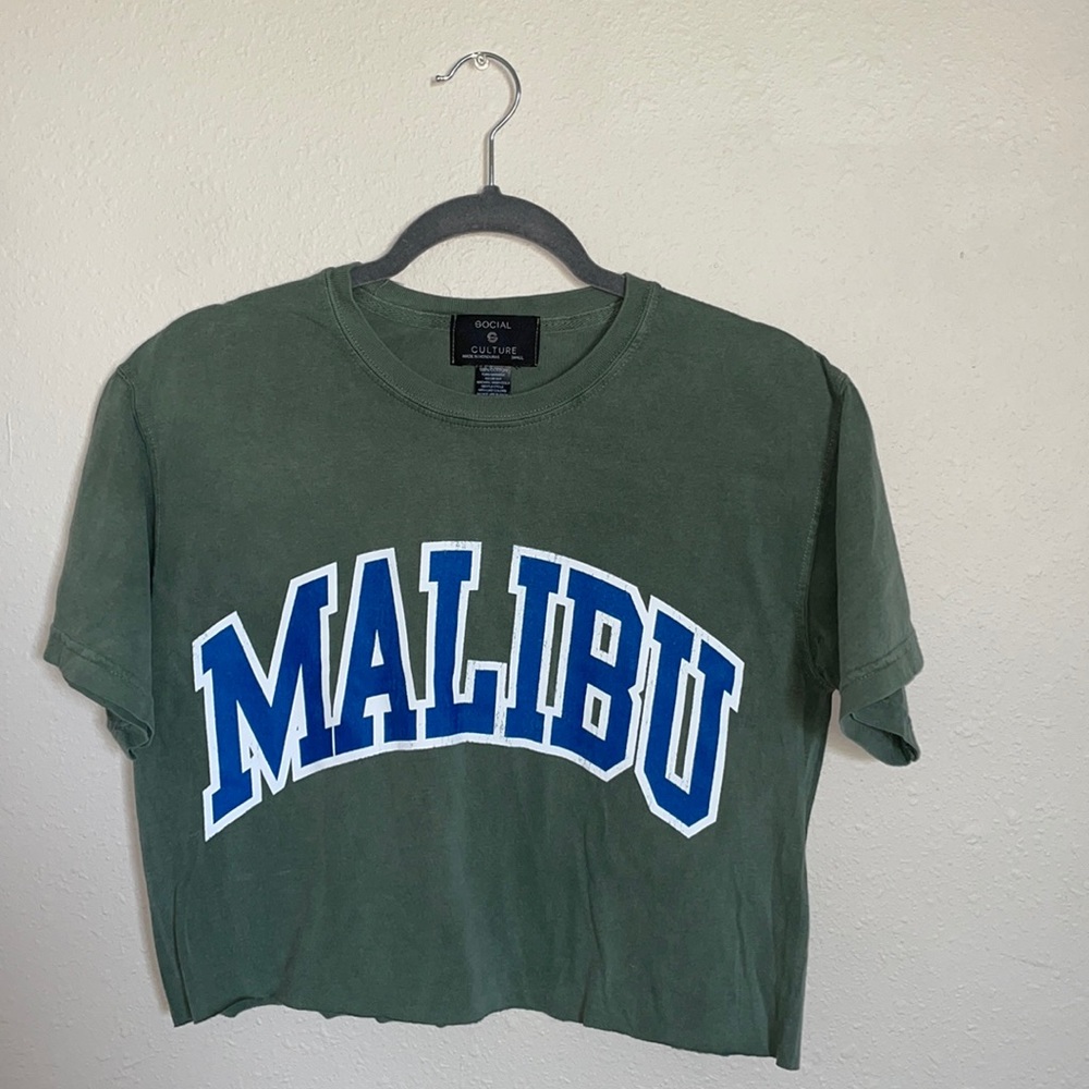 Never worn, good quality and really pretty color